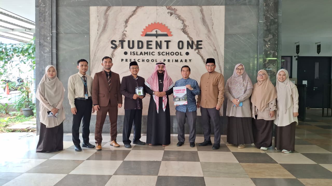 Membuka Gerbang Timur Tengah: Student One Islamic School Jalin Kerja Sama Strategis dengan Iqra Arabia Universitas Umm Al Qura Mekkah