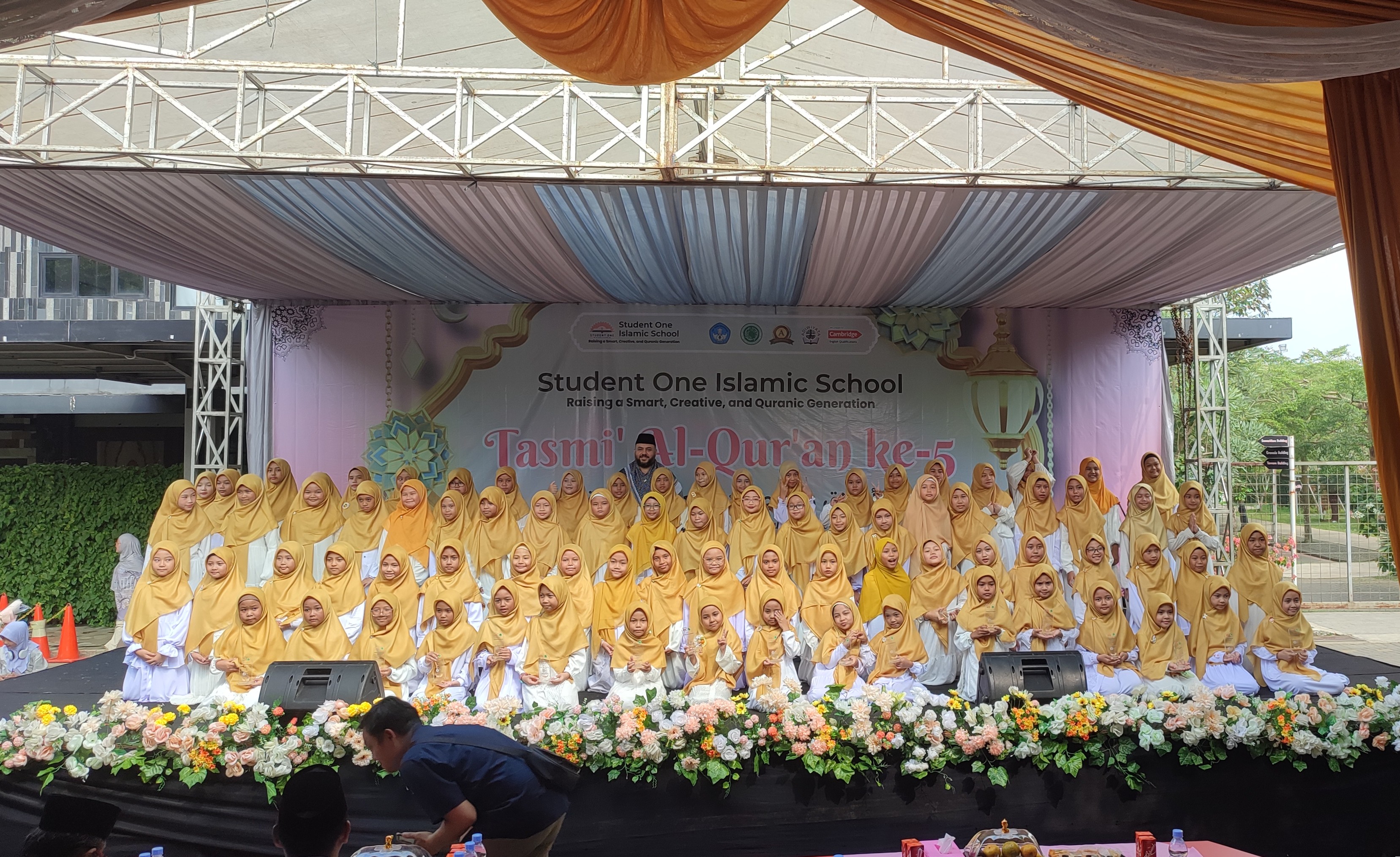 Student One Menggelar Tasmi Kelima